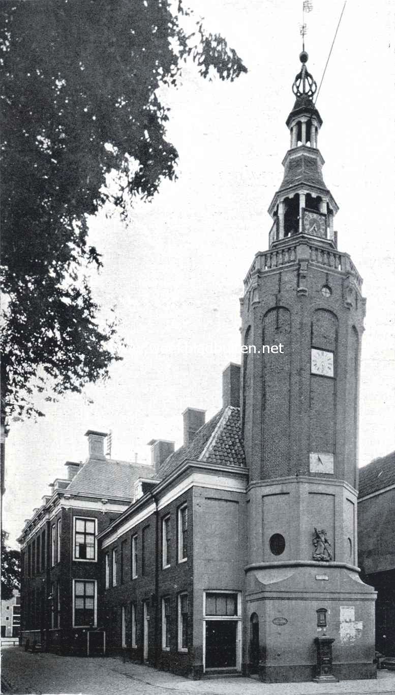 De toren achter het stadhuis te Harlingen