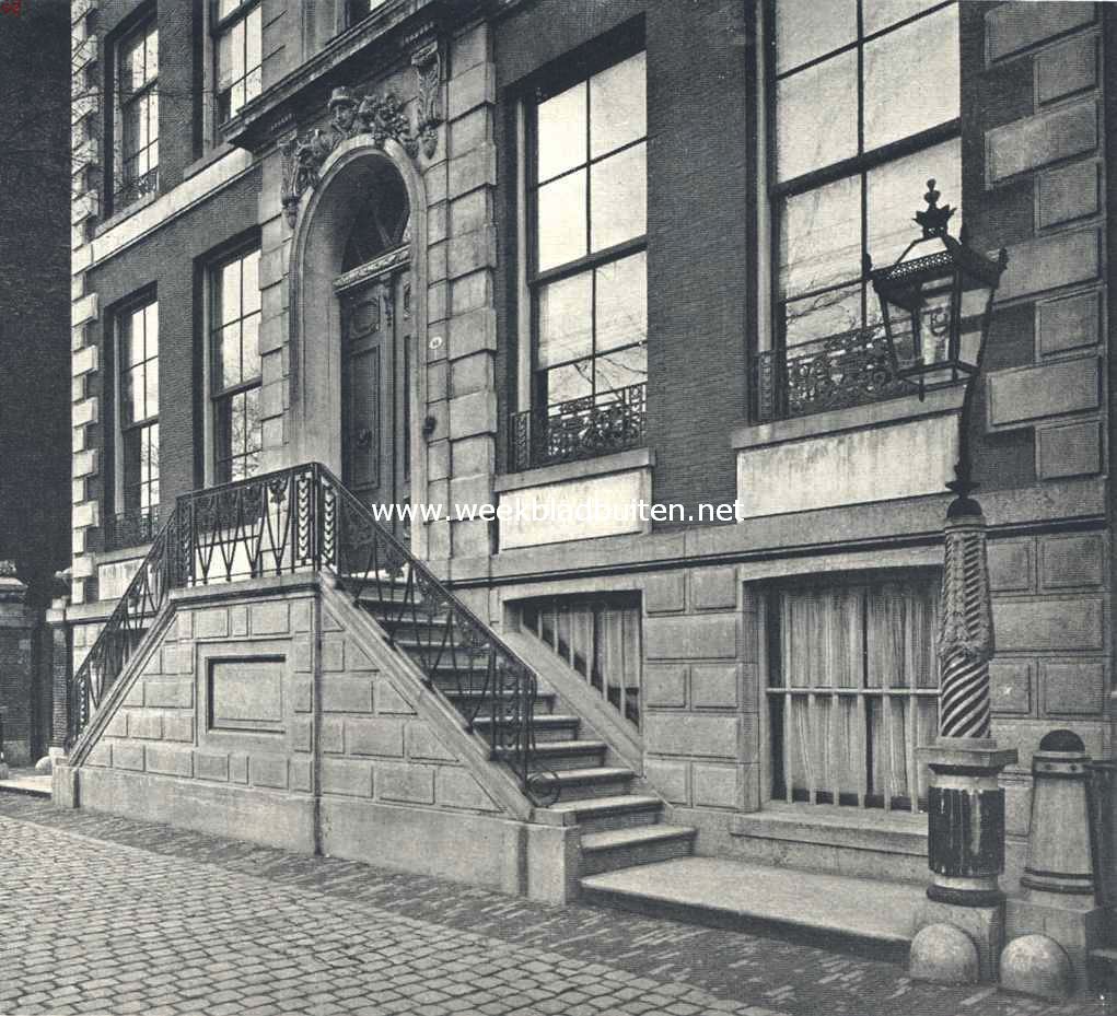 Gevelfragment van een in 1781 gebouwd patricisch huis te Schiedam, thans kantongerecht
