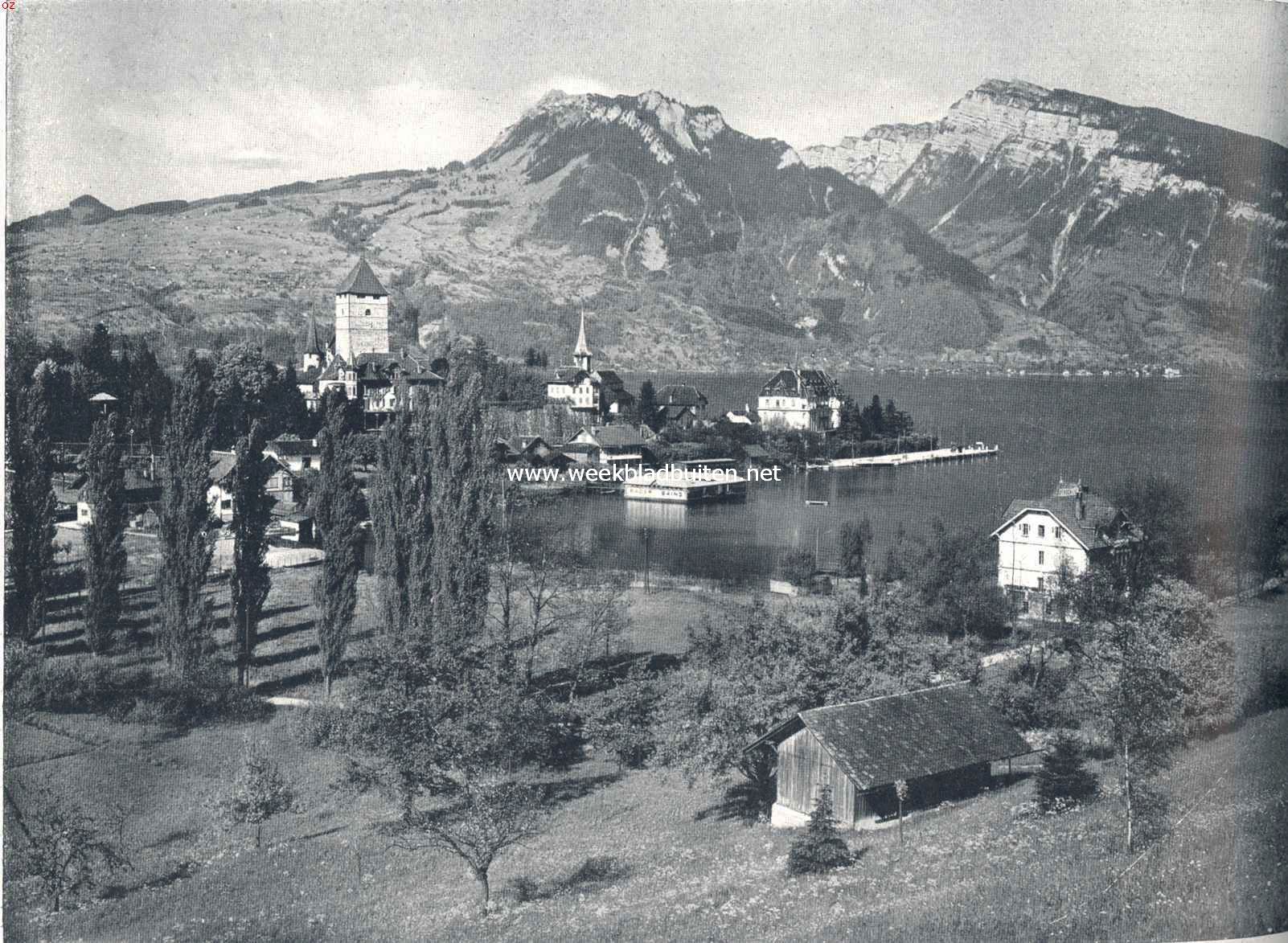 De Ltschberg-spoorweg. Spiez aan het Thunermeer