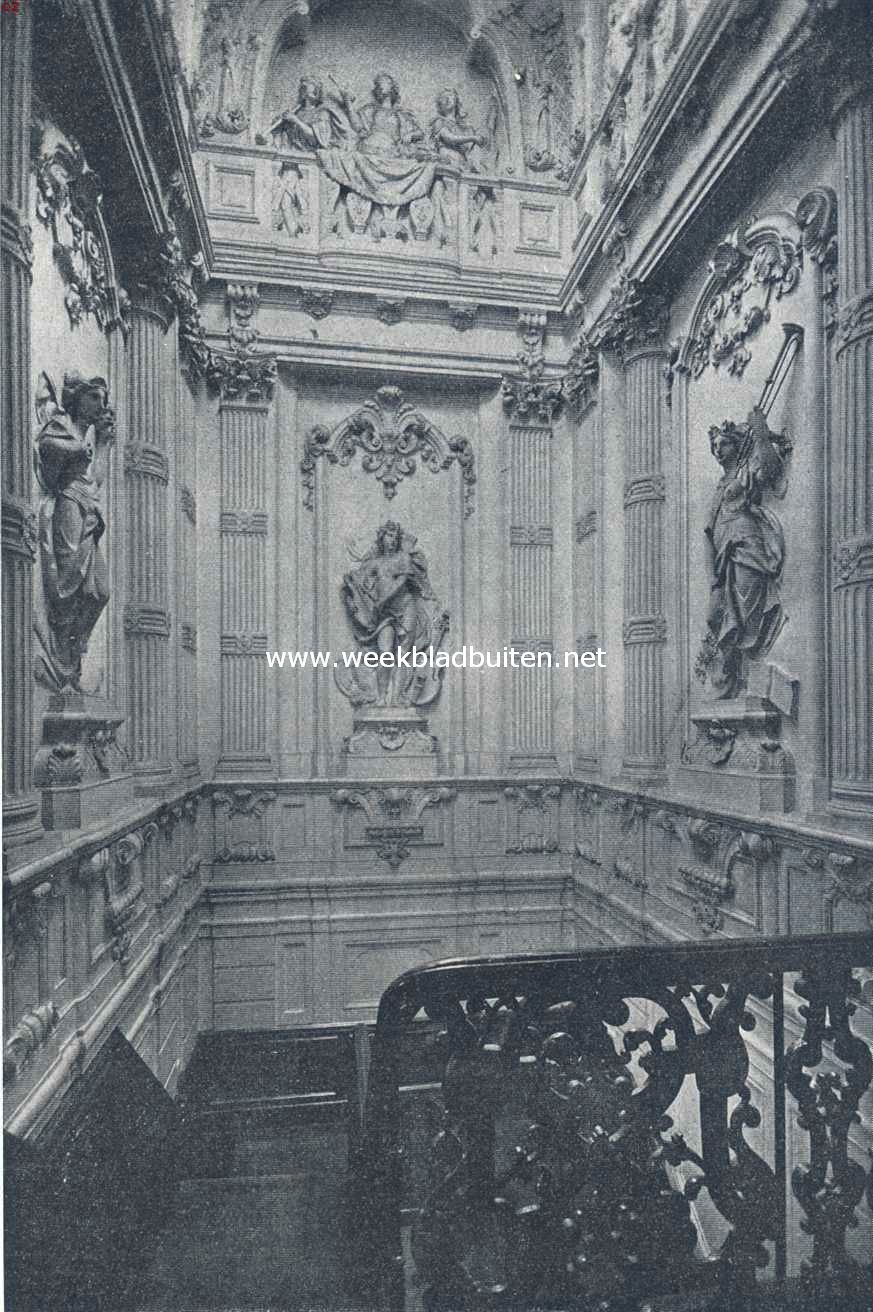 Amsterdamsche grachtpaleizen. Trappenhuis in het huis Heerengracht 475