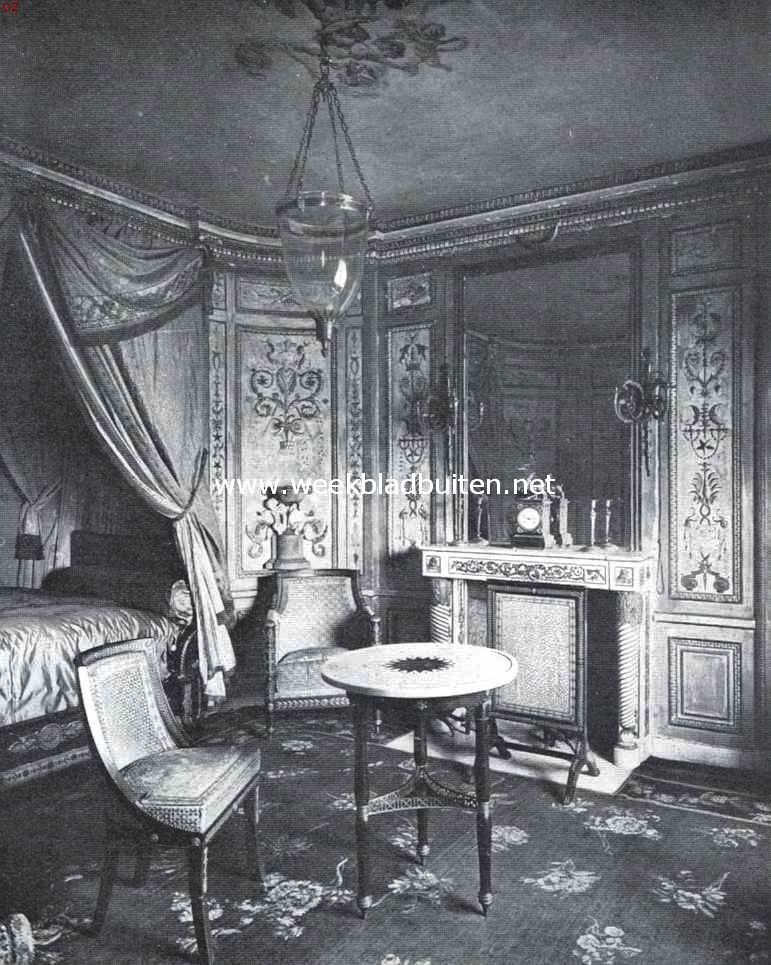 Paleizen en kasteelen om Parijs. Fontainebleau. Boudoir van Marie Antoinette