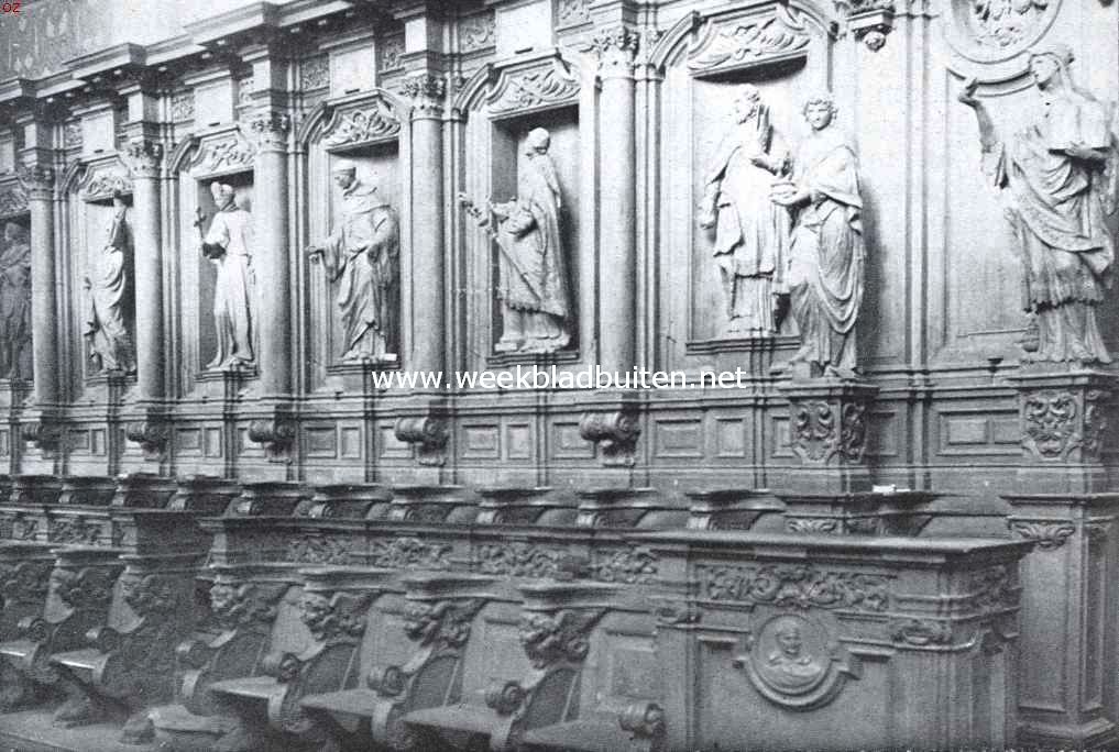 Dtail van de kanunnikenbanken in de kerk te Wouw