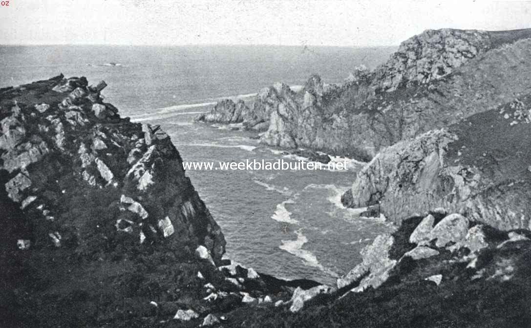 Een reis door Bretagne. Rotsen aan de kust van Douarnenez