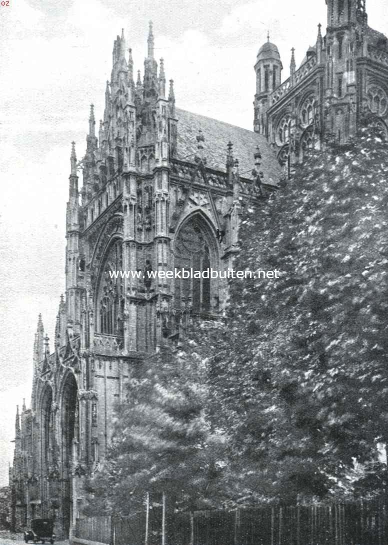 Bij de St. Janskerk te 's-Hertogenbosch
