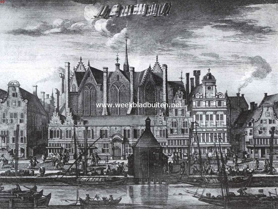 1275 - Amsterdam - 1925. De in 1908 gesloopte Nieuwe Zijds Kapel of Heylige Steede die in verband met het op deze plek voorgevallen mirakel van het H. Sacrament een belangrijke plaats in Amsterdam's geschiedenis inneemt. Uit 
