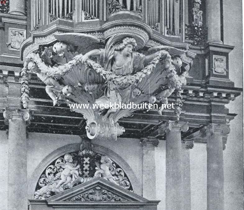 De Westerkerk te Amsterdam. Versiering onder het rugpositief van het orgel in de Westerkerk