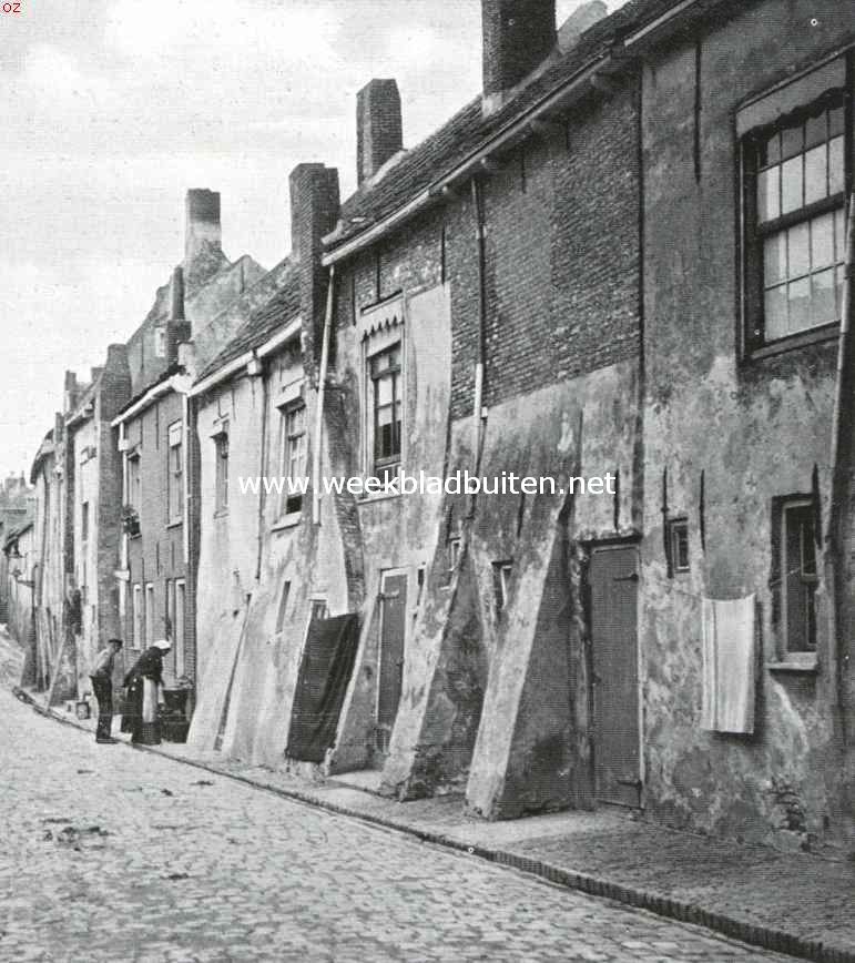 Naar Middelharnis en Sommelsdijk. Oud straatje te Sommelsdijk