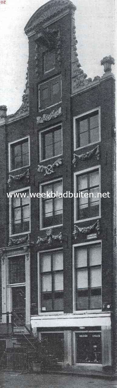 Amsterdamsche gevels. Gevel N.Z. Voorburgwal
