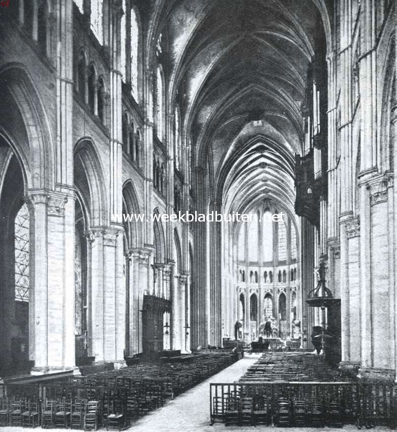 De kathedraal van Chartres. Inwendig