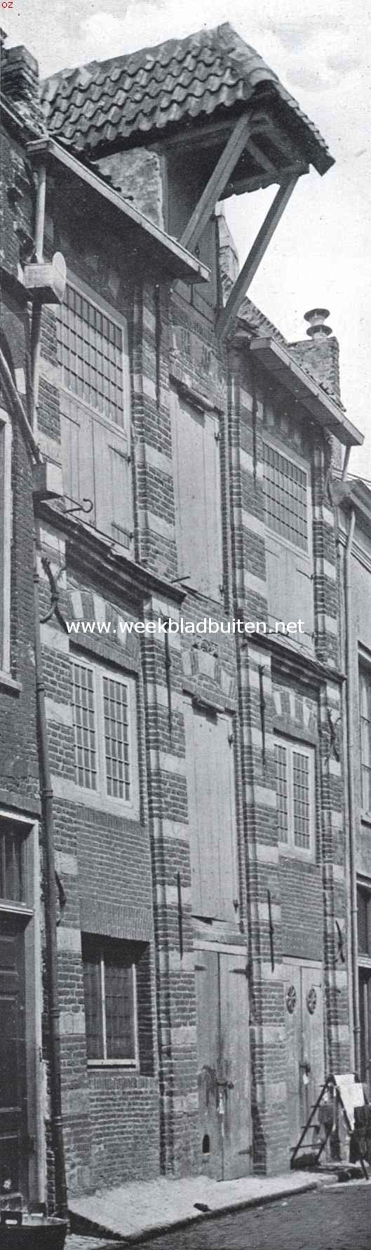 Pakhuis aan de Burghwalstraat te Kampen, aangekocht door de Vereeniging 