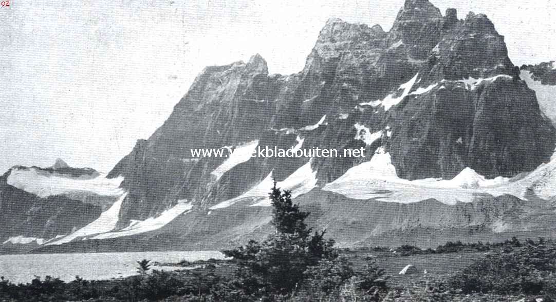 De Ramparts in het Canadeesch Jasper National Park