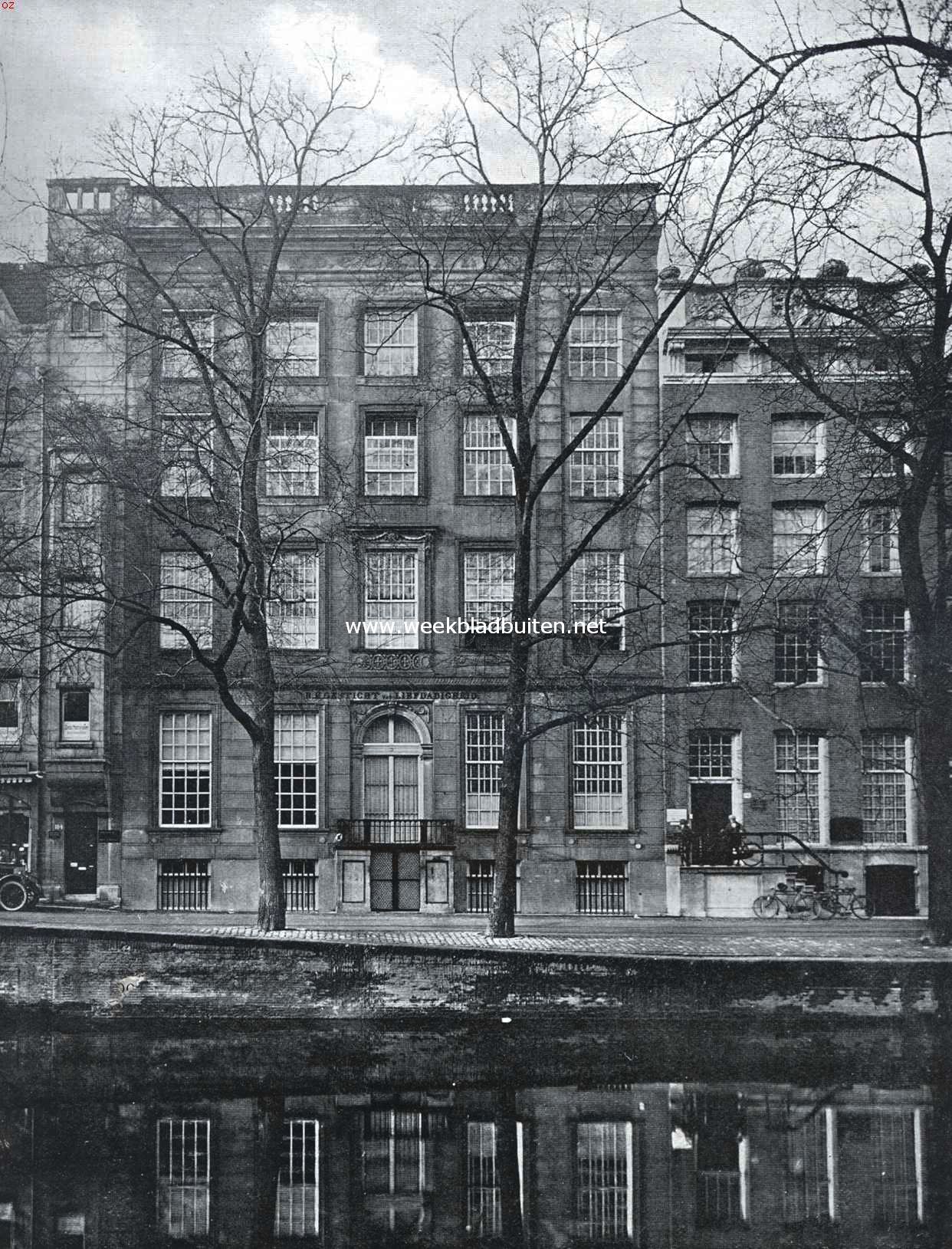 Het voormalig woonhuis van de familie Van Brienen, Heerengracht 182 te Amsterdam, thans R.K. Gesticht van Liefdadigheid