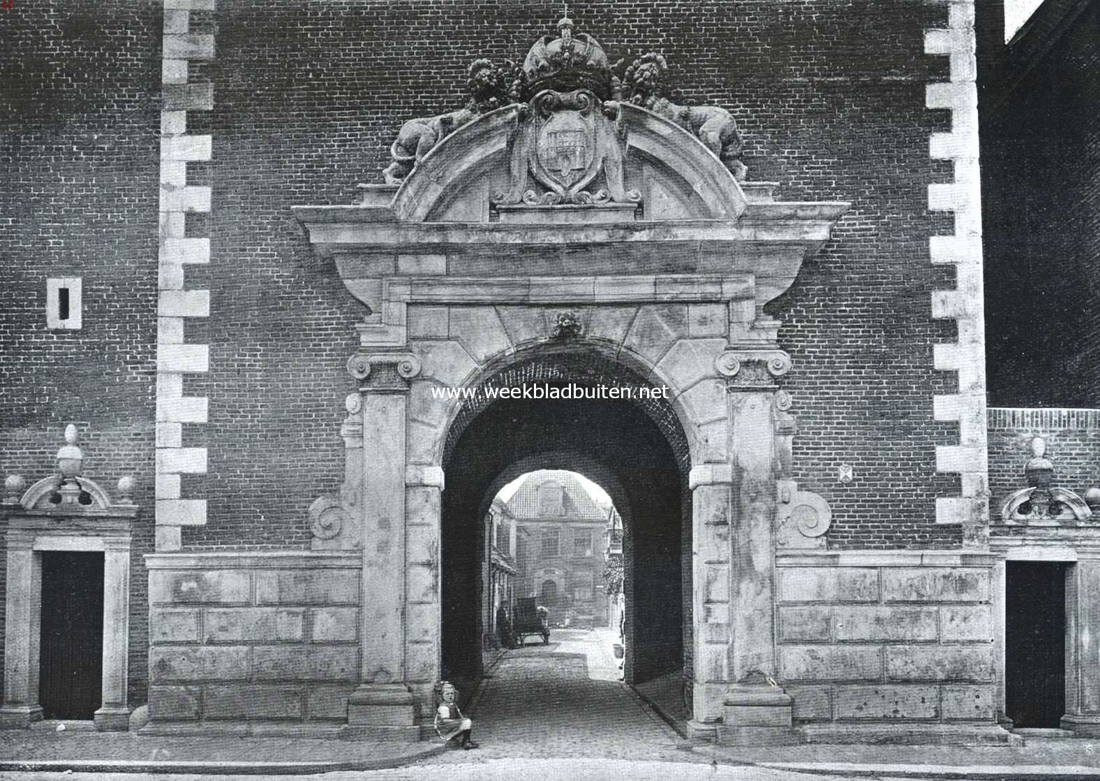 De poort van den Nieuwen Toren te Kampen