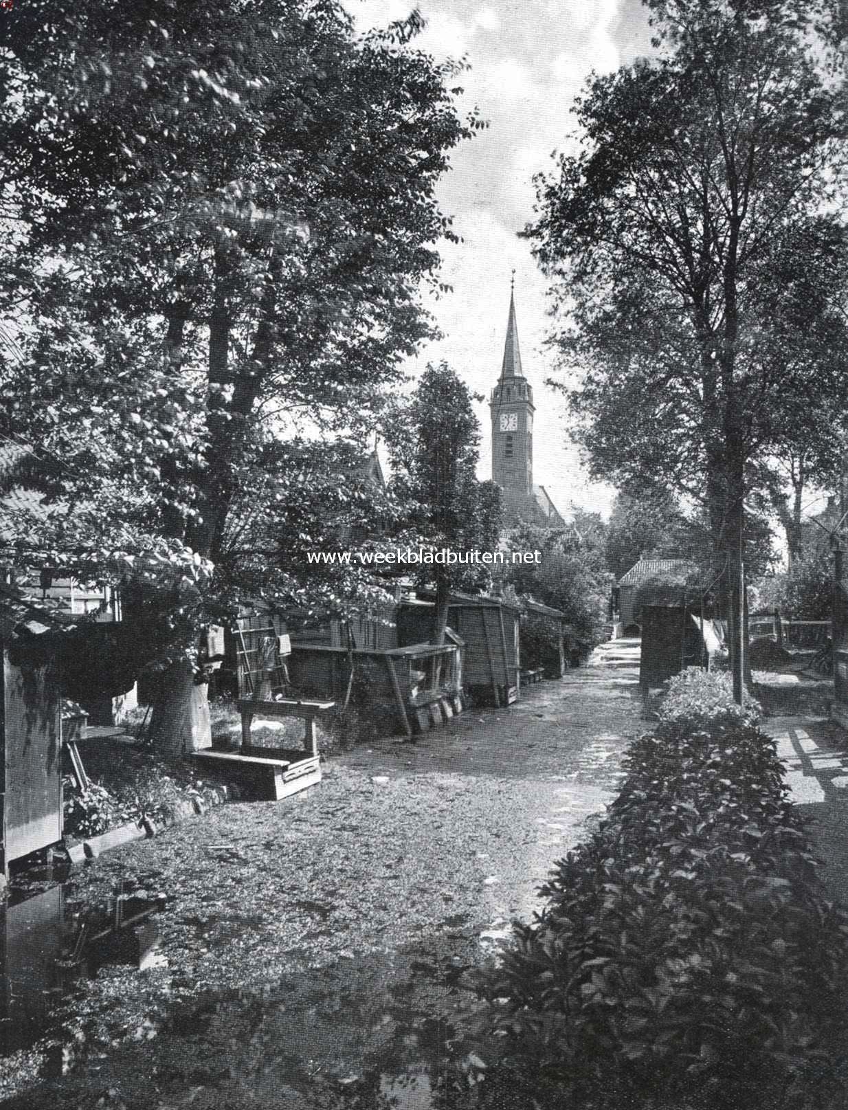 Onze mooiste polder. Gezicht van den Leeghwaterweg op den kerktoren te Midden-Beemster