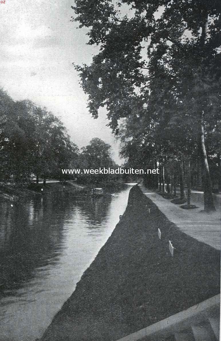 Utrecht. Catharijnesingel nabij de Staatsspoorgebouwen