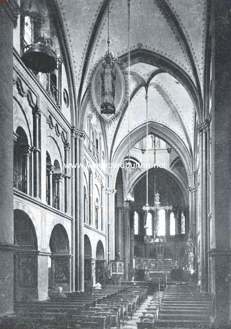 In het schip der Maria Munsterkerk te Roermond