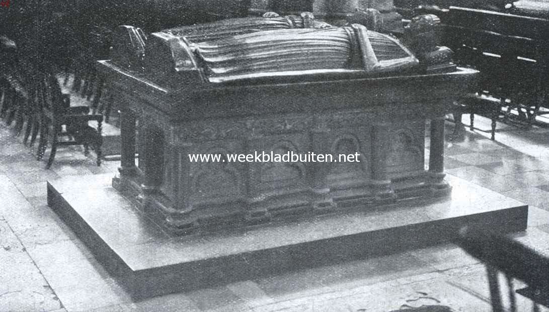 Praalgraf voor Gerard van Gelre en zijn echtgenoote Margaretha van Brabant in de Maria Munsterkerk te Roermond