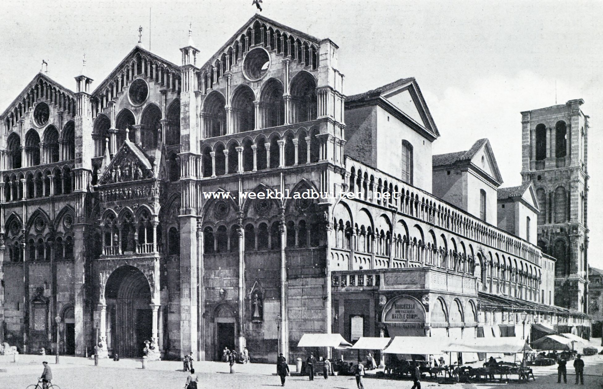 Ferrara in den tijd der Renaissance. De kathedraal te Ferrara