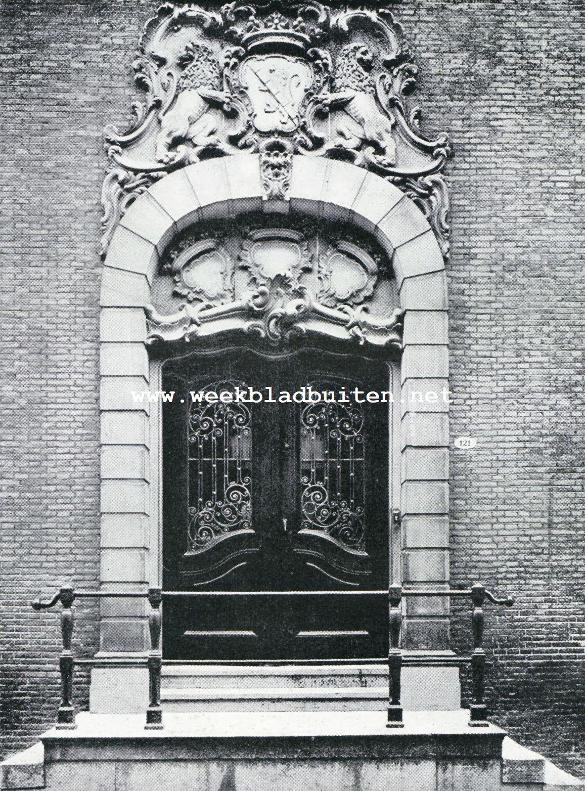 Oud Schiedam. Deur van het Blauwhuis, thans gymnasium