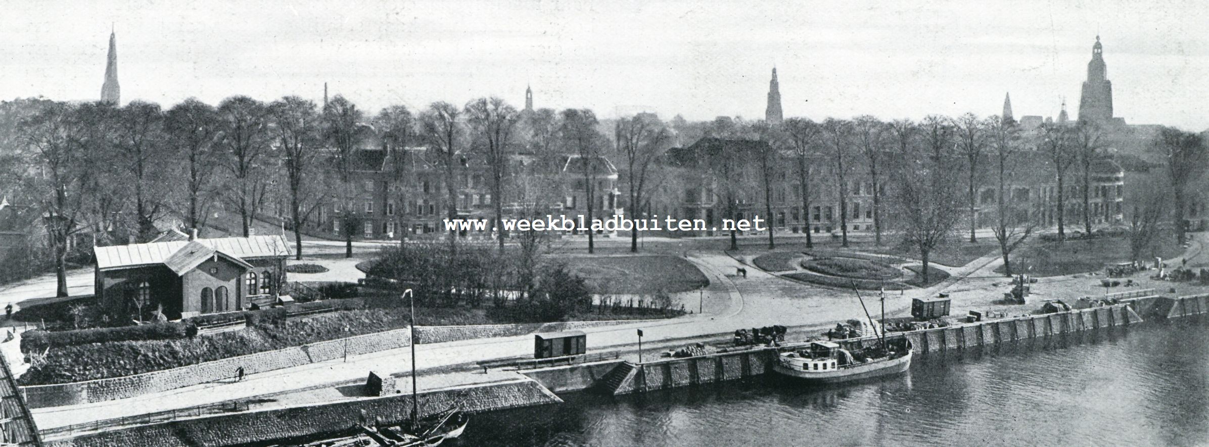 Gezicht op Zutfen aan den Ijselkant