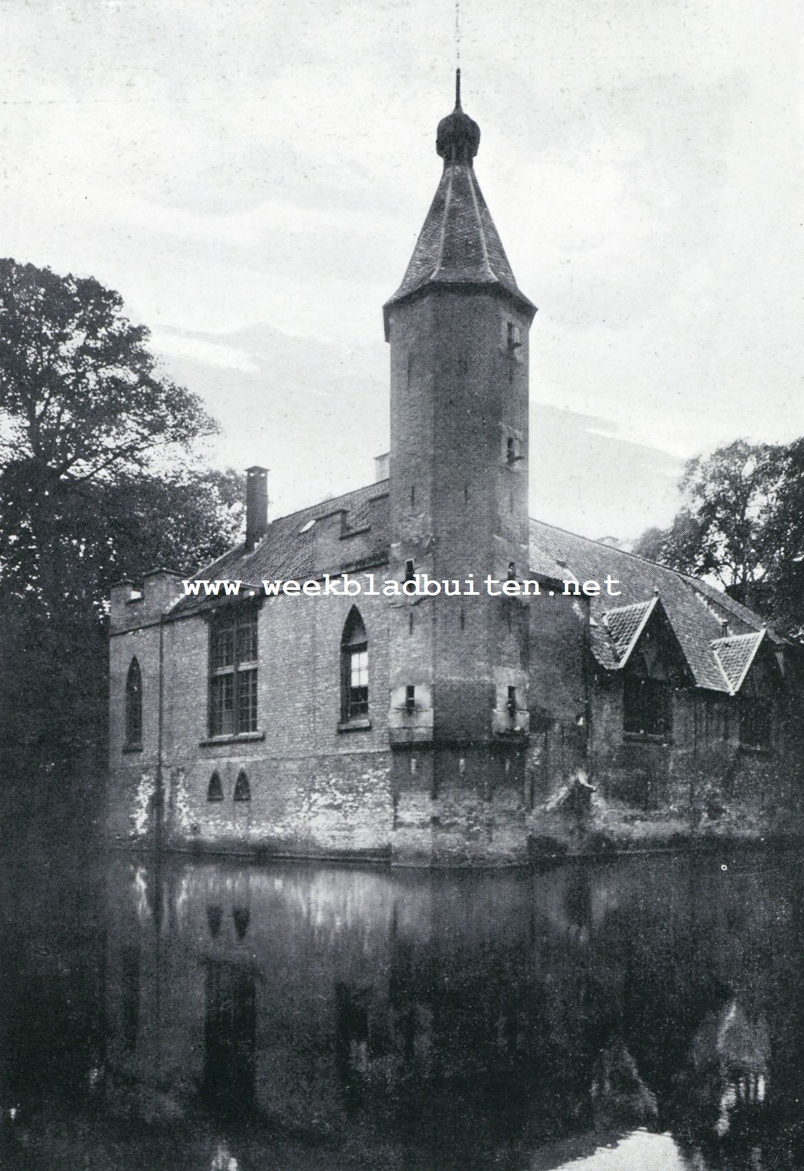 Kasteel en Heerlijkheid Soelen. Het Kasteel Soelen. De oude Duiventoren