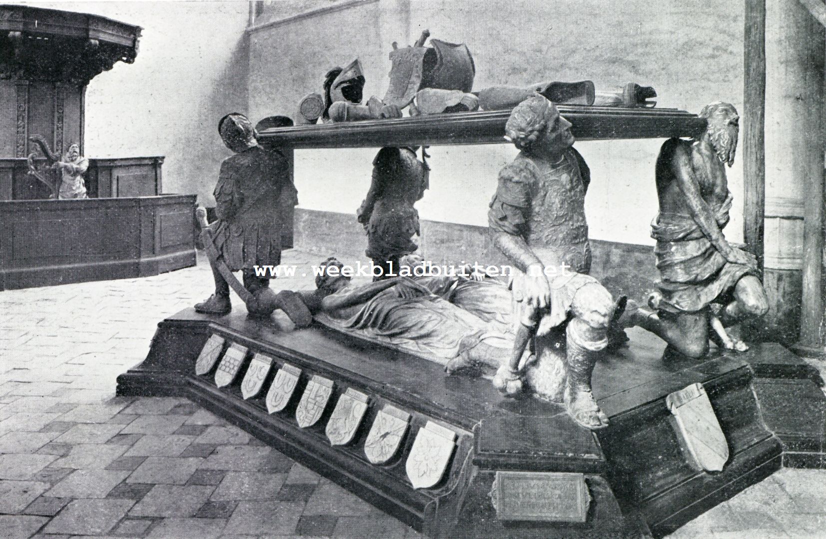 De Groote Kerk te Breda. Monument voor Engelbrecht II van Nassau in de Groote Kerk te Breda