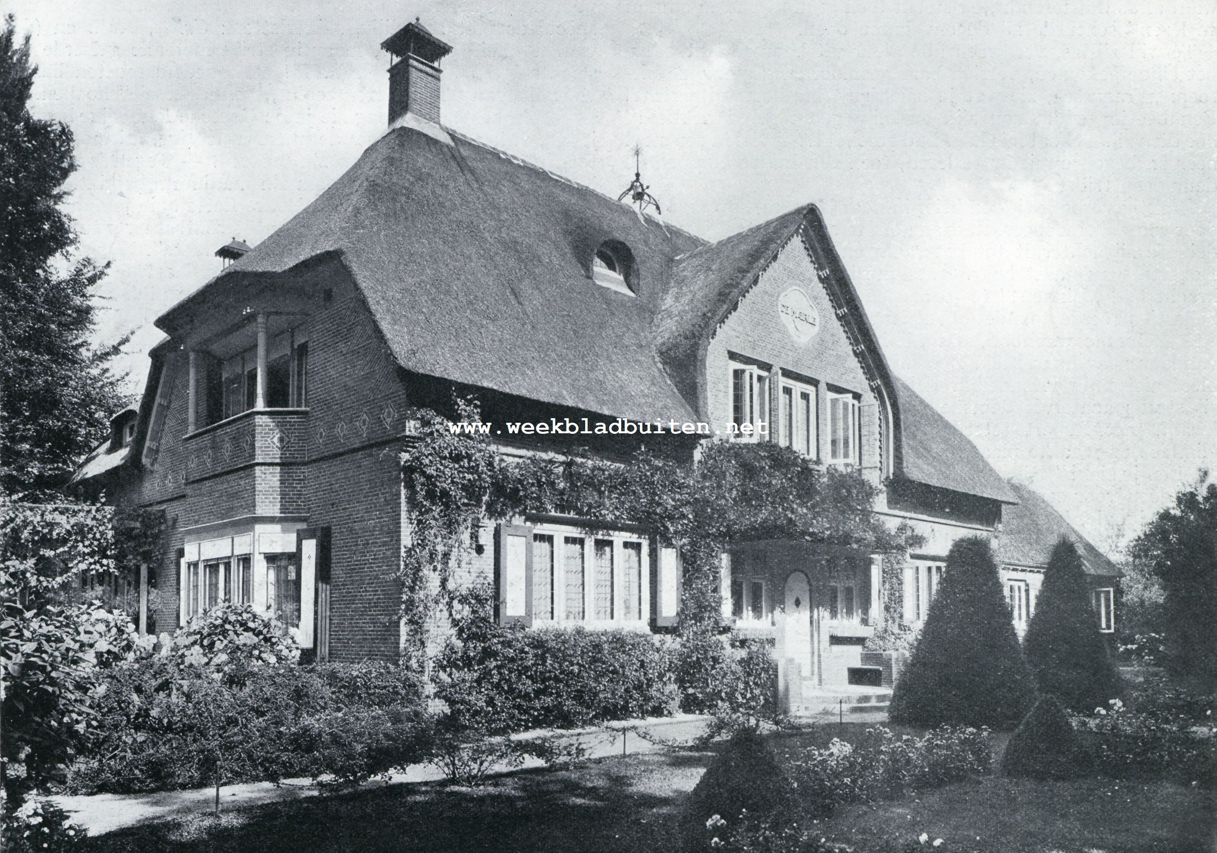 De ontwikkelingsgeschiedenis van het Hollandsche landhuis. Landhuis 