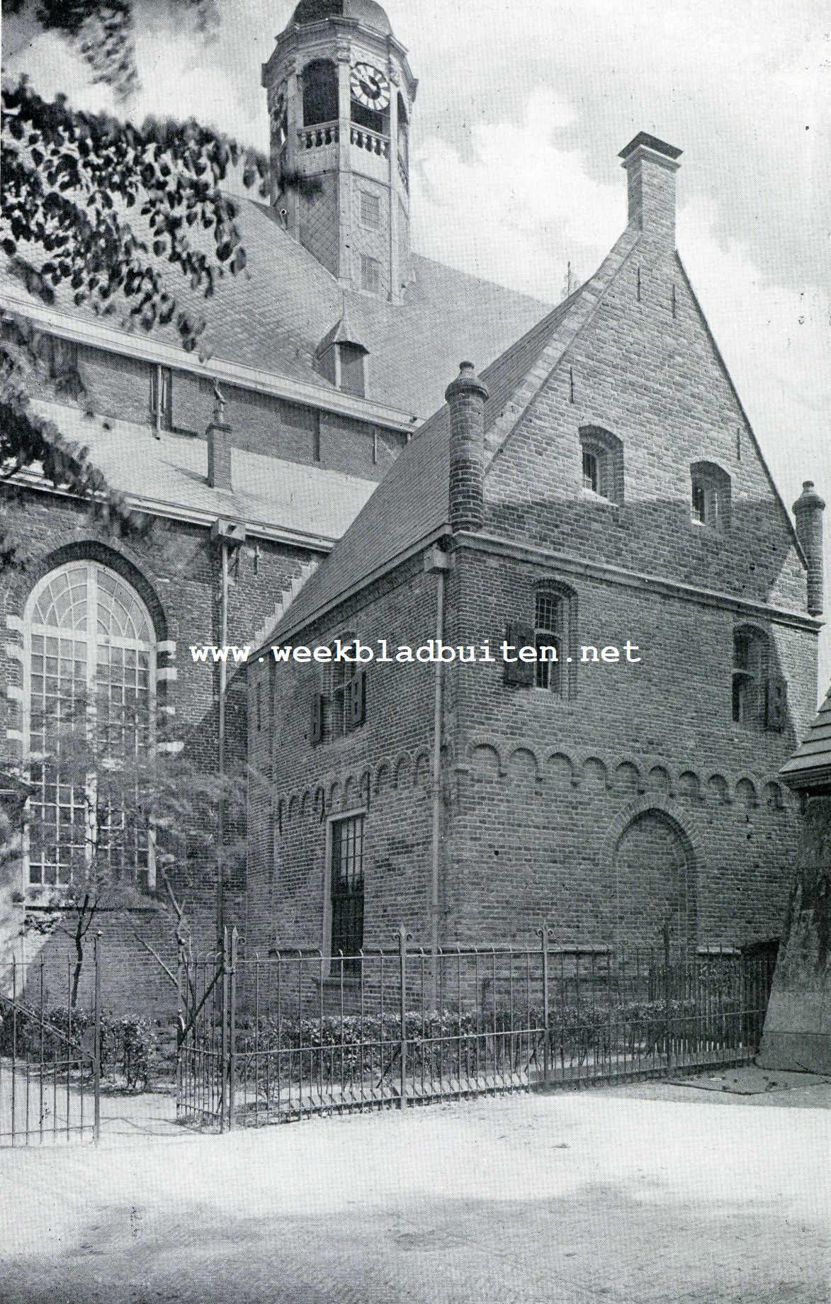 De Groote of St. Maartenskerk te Sneek. De Sacristie vij de Groote Kerk te Sneek