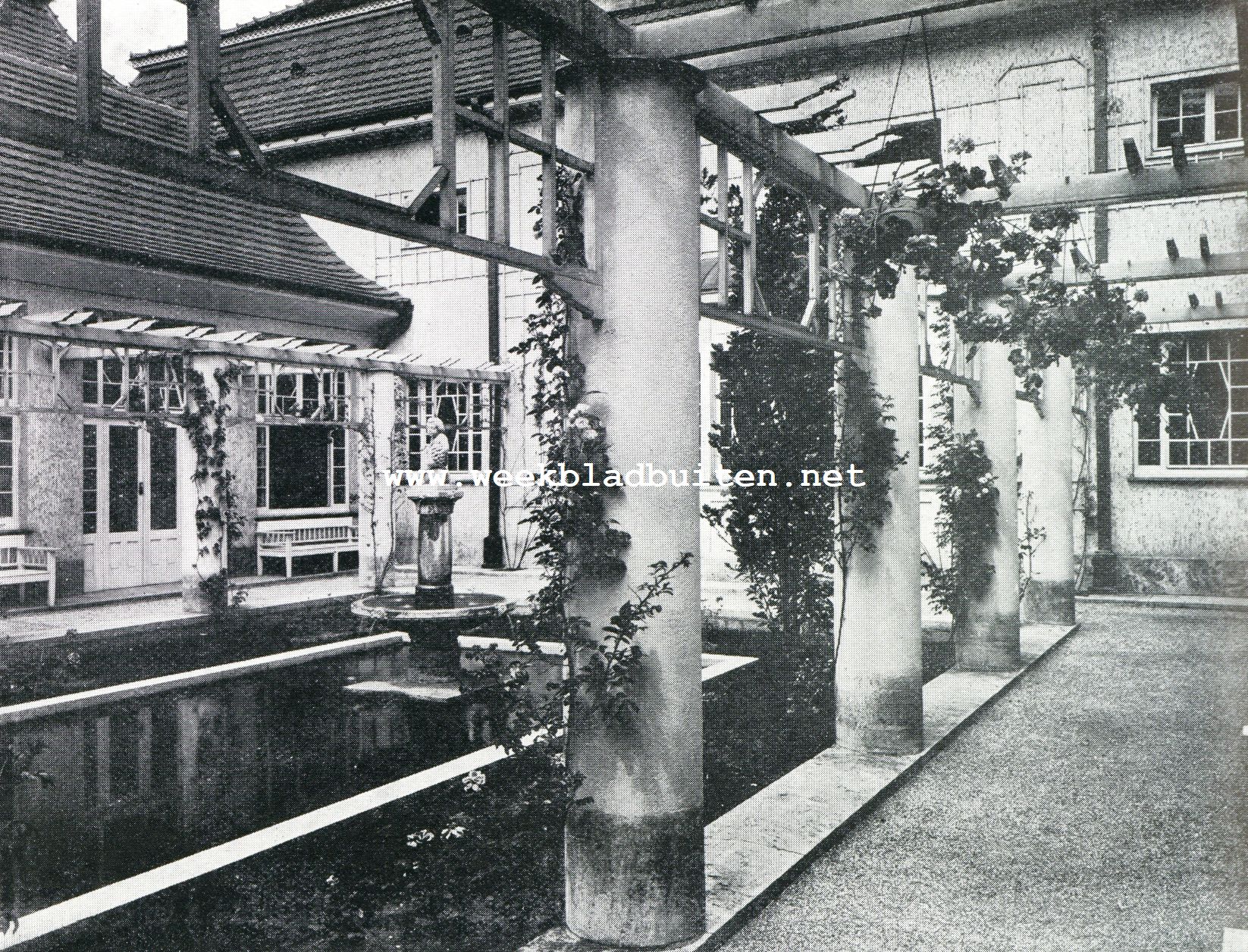Bad-Nauheim. Binnenhof in een der badhuizen