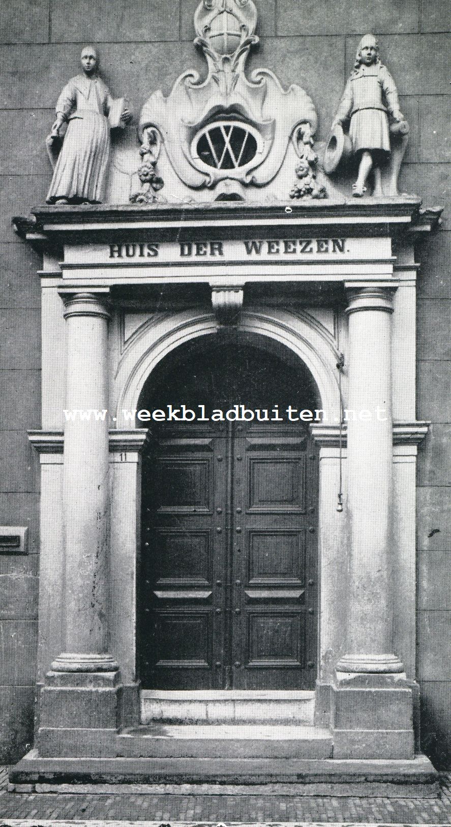 POORT VAN HET WEESHUIS TE ZWOLLE