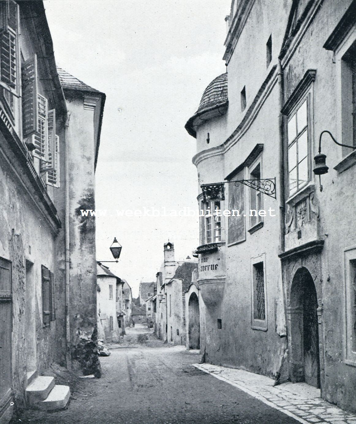 Een straat in Drnstein