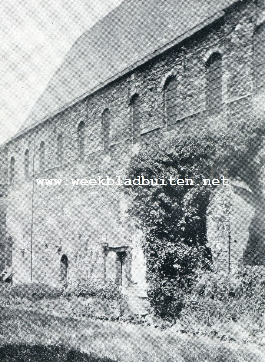 De rune van Sint Baafs Abdij te Gent. Het museum, de vroegere eetzaal der St. Baafsabdij