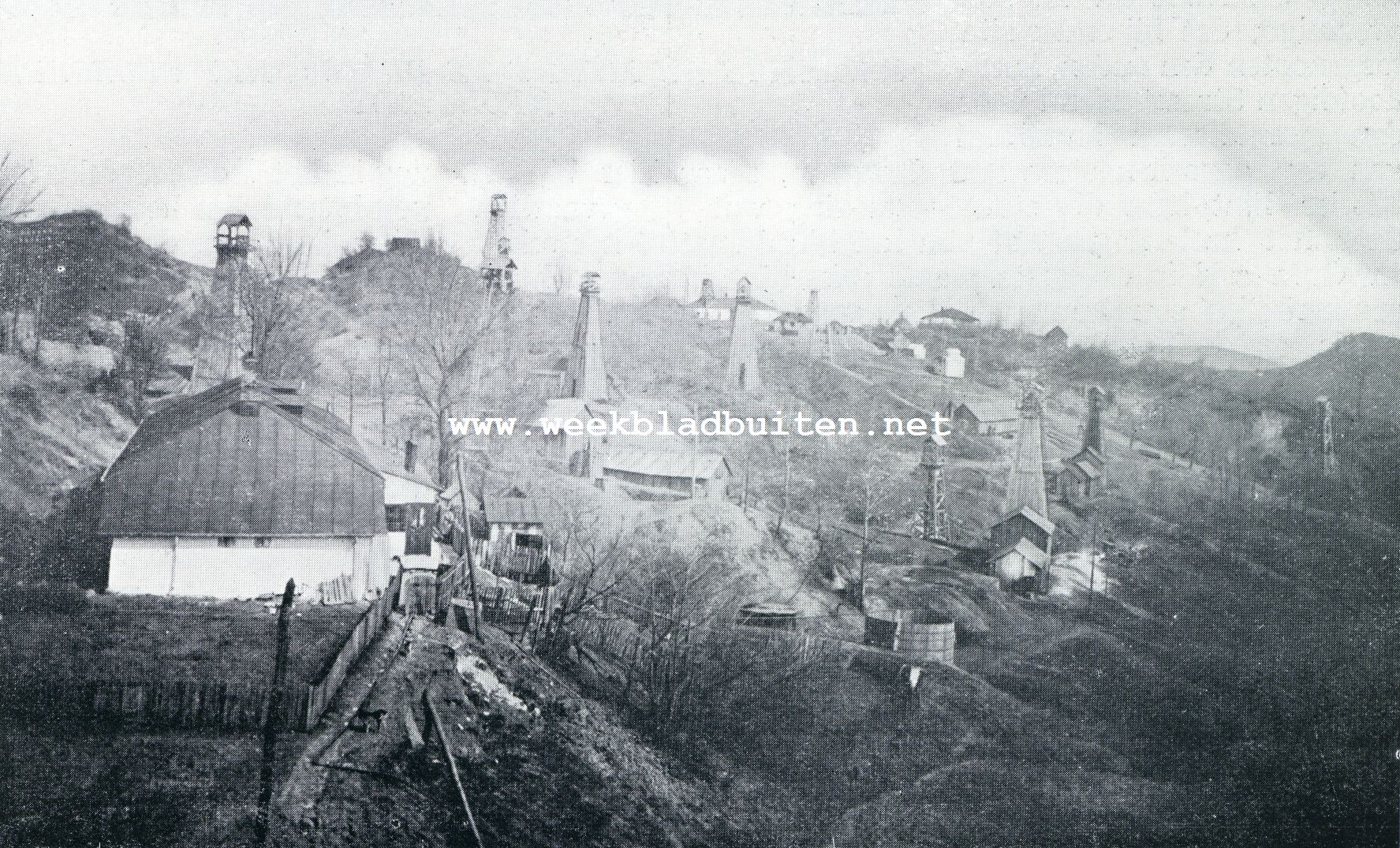 Roemeni. De petroleumvelden van Bustenari in Roemeni