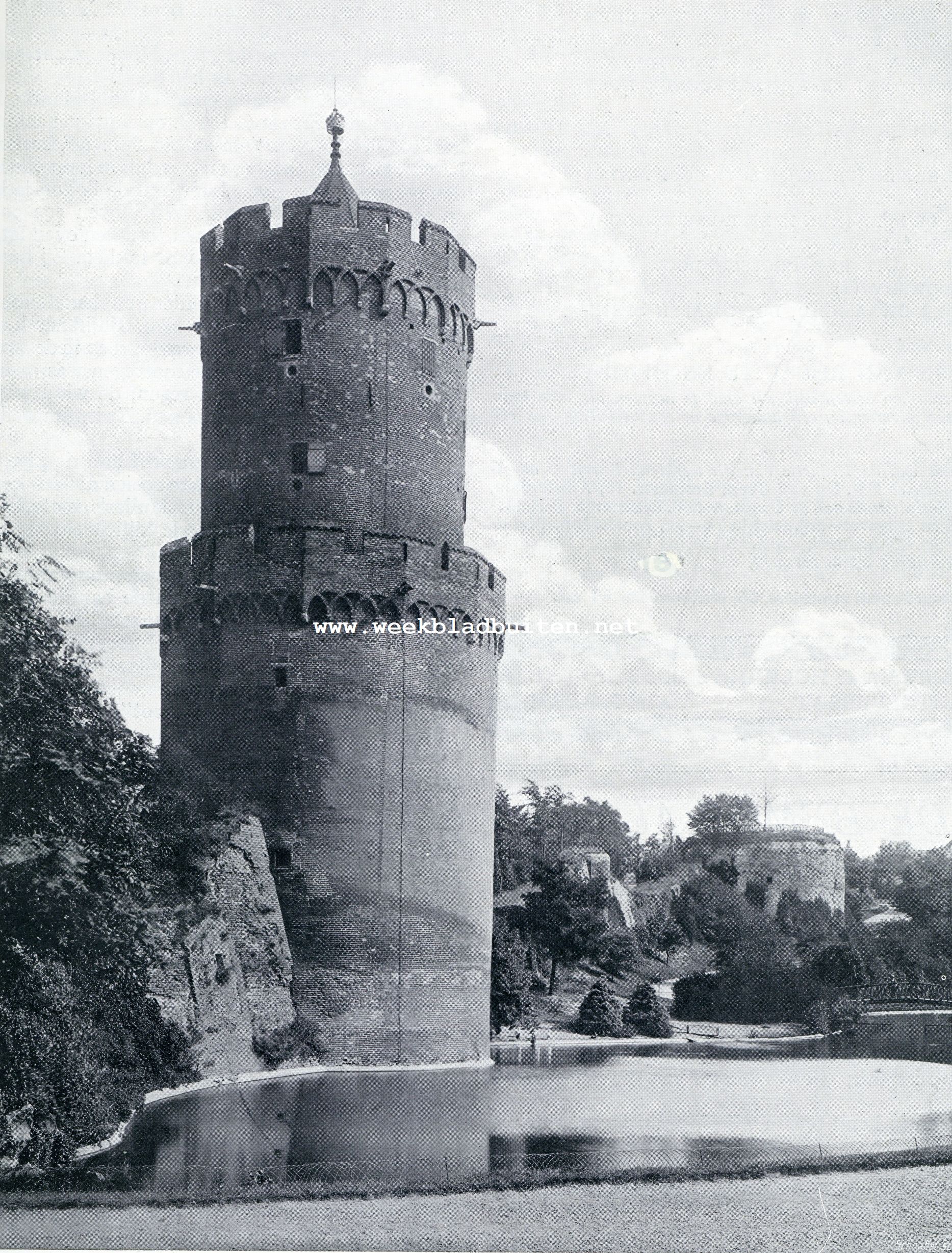 Nijmegen. De Kronenburger- of Kruittoren