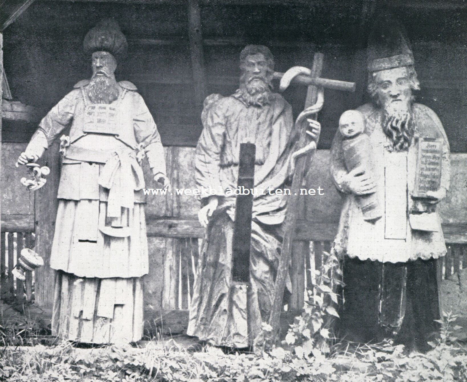De twaalf apostelen van Hfel. Bijenkorven in Hfel. Aaron, Mozes, Simeon met Christuskind