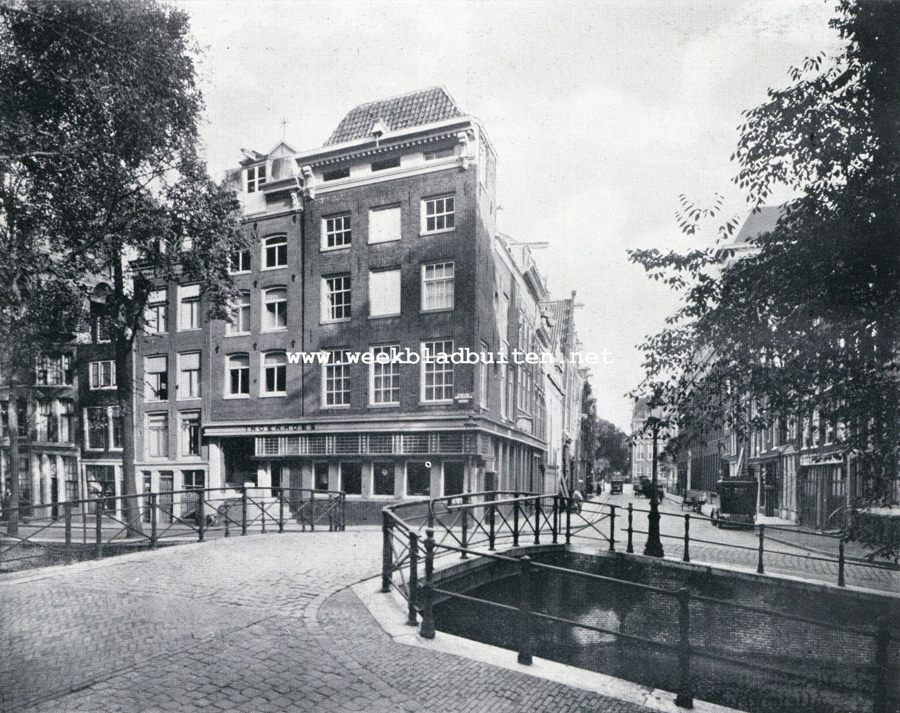 Amsterdam. Het Rusland, hoek O.-Z. Achterburgwal