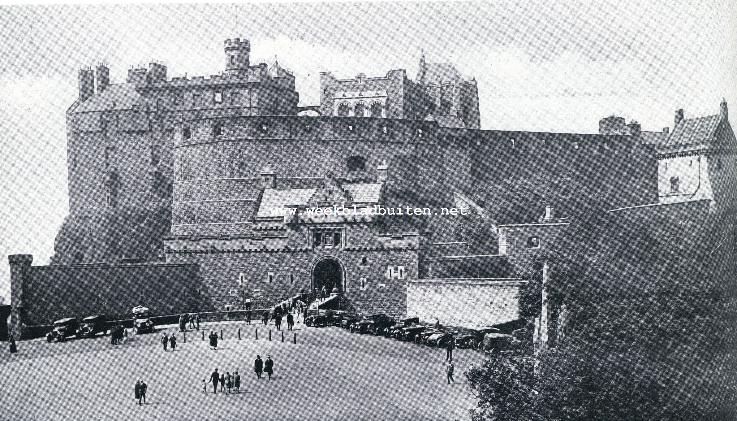 Edinburgh Castle. Het voorplein van Edinburgh Castle