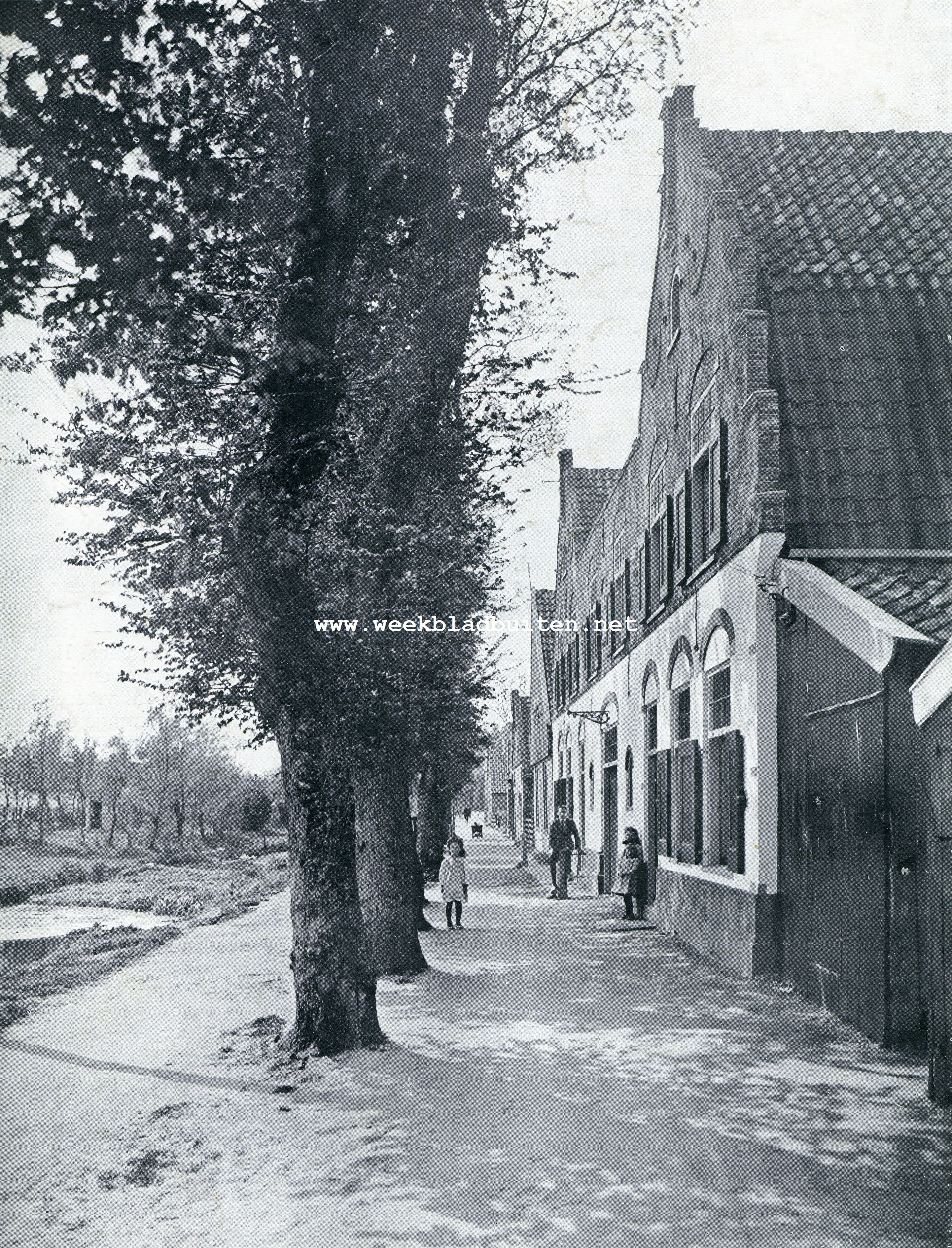Oud huis aan het Haventje te Egmond aan den Hoef
