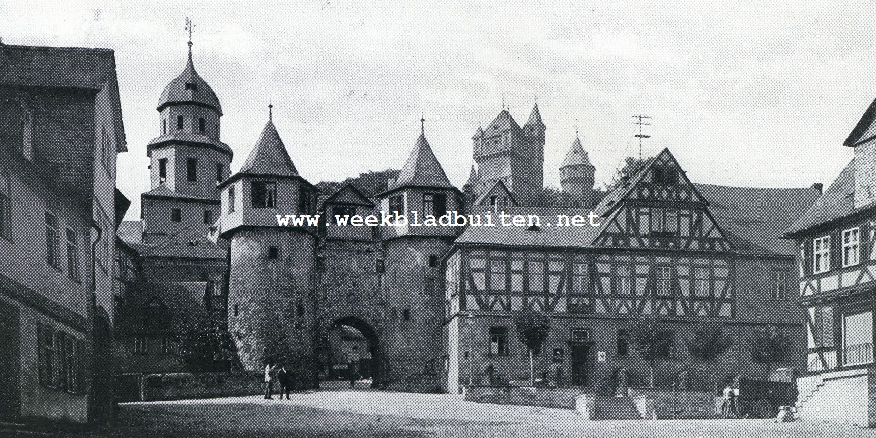 De burcht Braunfels aan de Lahn. Marktplein