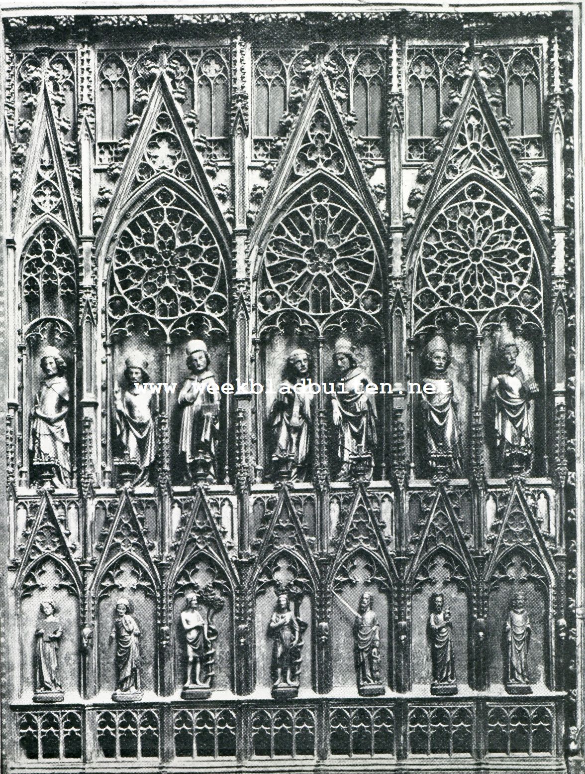 OBERWESEL. HET HOOGALTAAR IN ONZE LIEVE VROUWEKERK