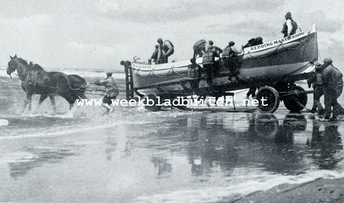 Egmont bijder See. Oefening met de reddingsboot