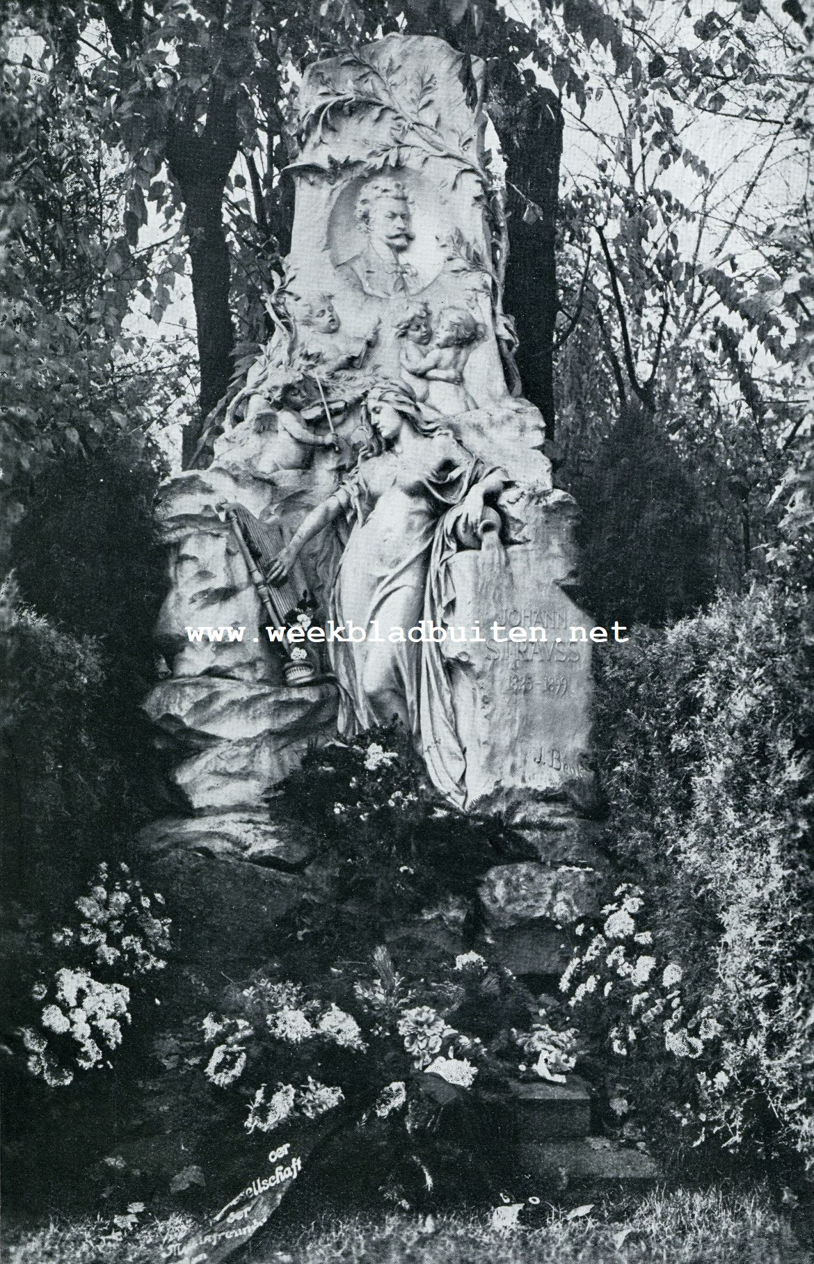 Een Johann Strauss-tentoonstelling te Weenen. Het grafmonument van den walskoning Strauss