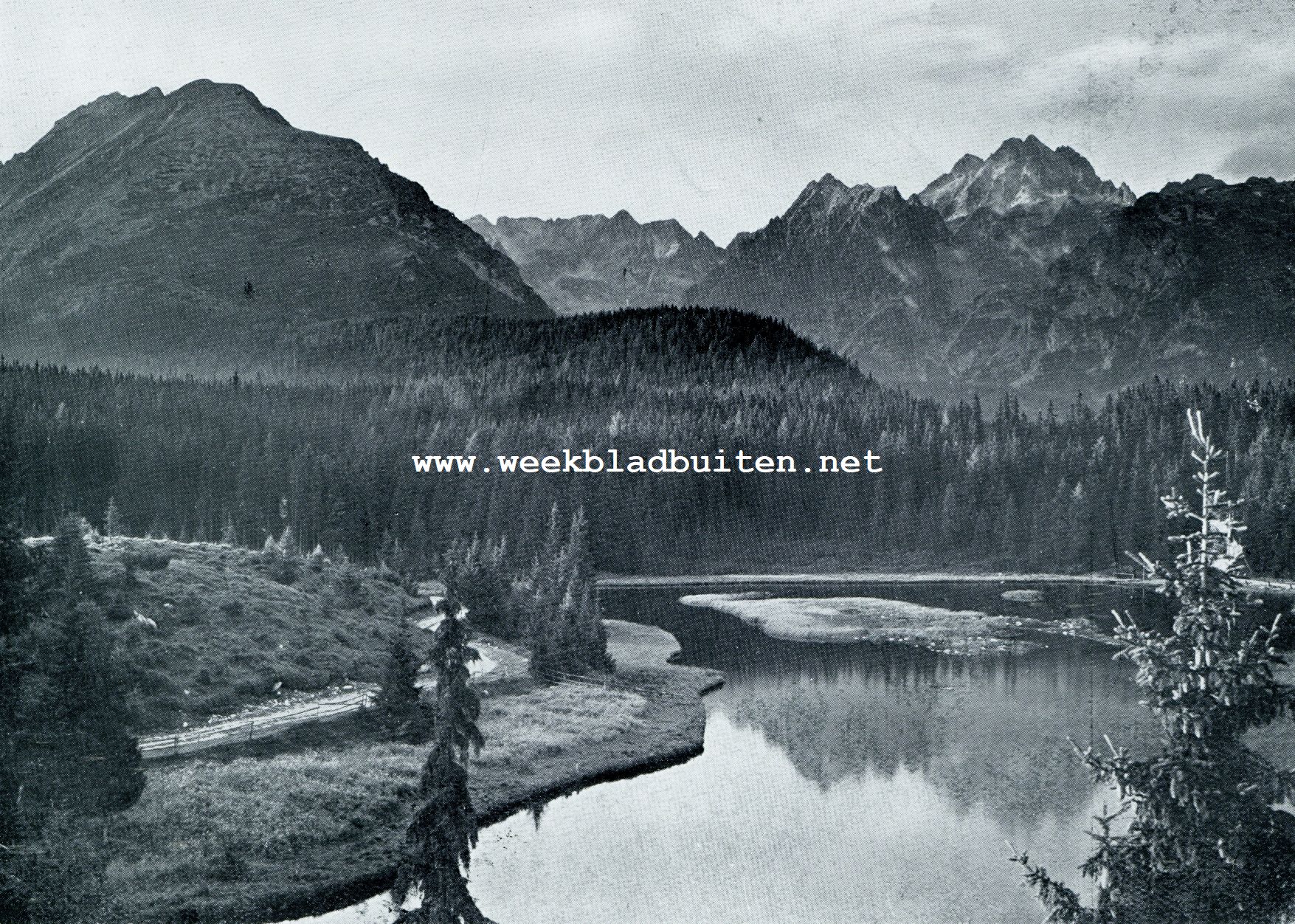 Ontdekkers en toeristen in de Tatra. Berglandschap in de Hooge Tatra