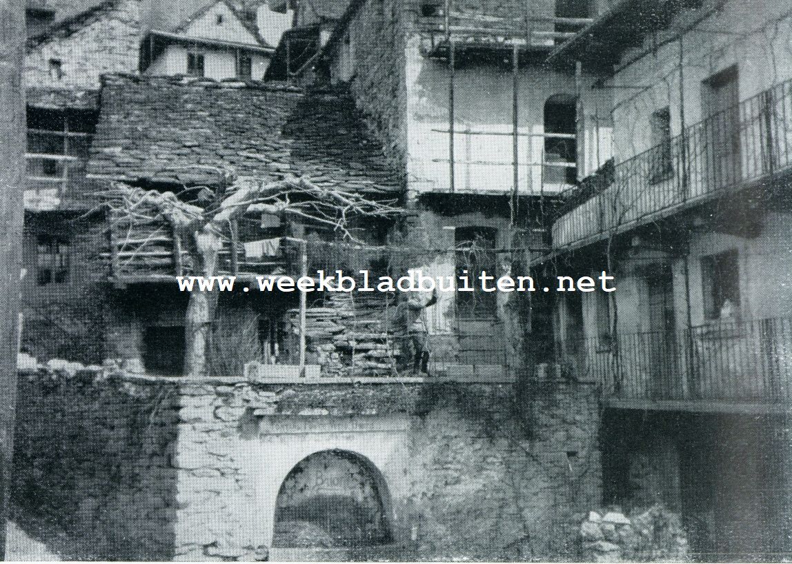 HOEKJE TE BRIONE (S. MINUS10) IN HET VERZASCA-DAL