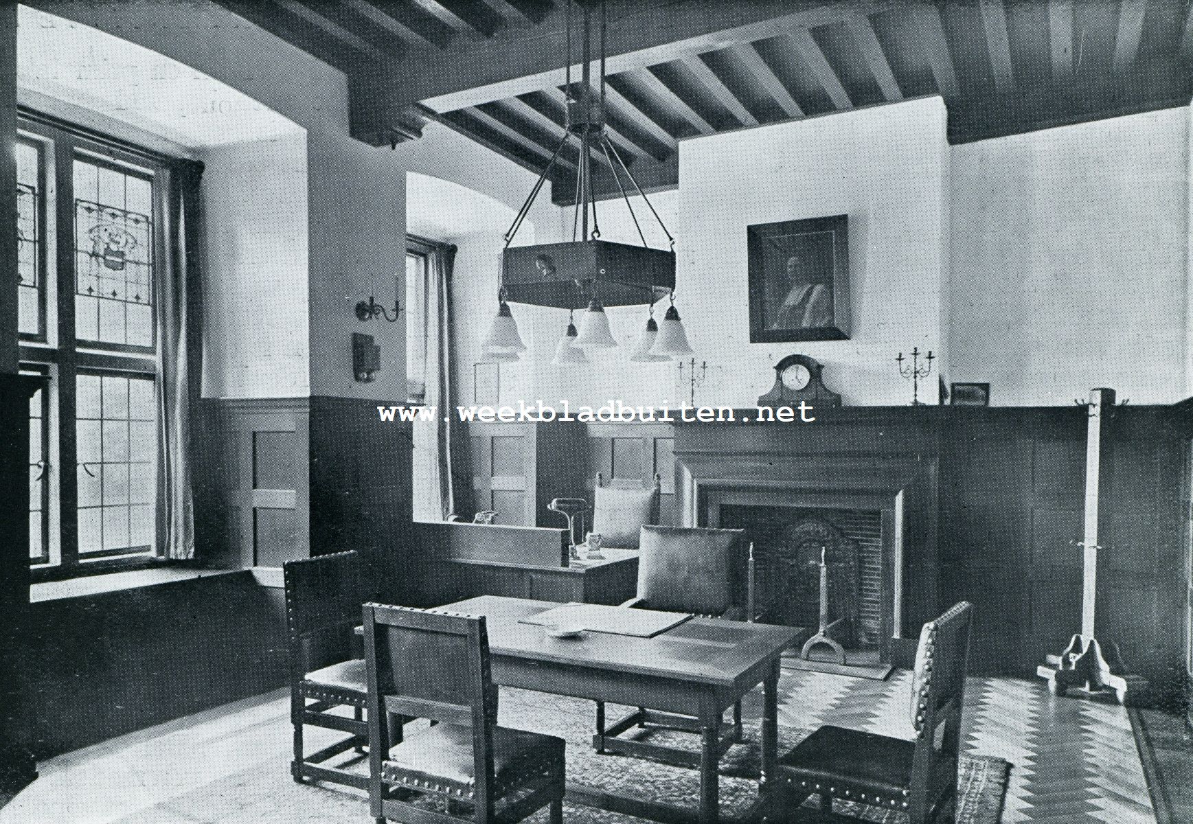 HET KASTEEL-RAADHUIS VAN HELMOND. DE BURGEMEESTERSKAMER