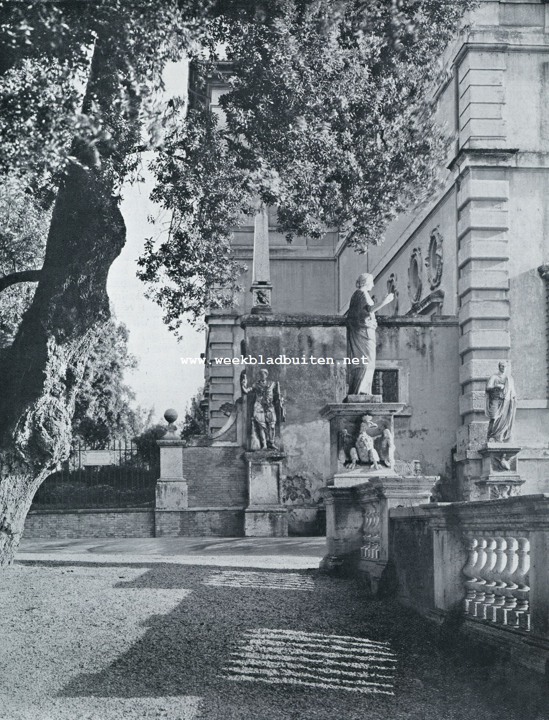 IN HET PARK VAN VILLA BORGHESE TE ROME