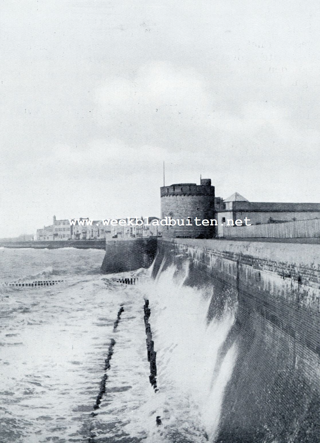 LANGS DEN NOORDZEE BOULEVARD TE VLISSINGEN