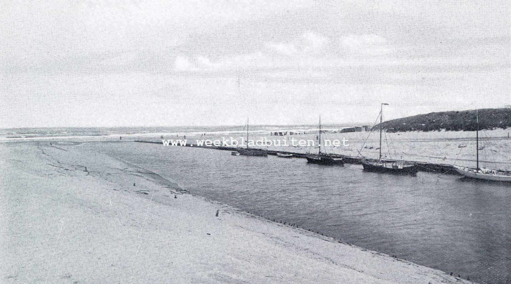 UITMONDING VAN DEN OUDEN RIJN TE KATWIJK-AAN-ZEE
