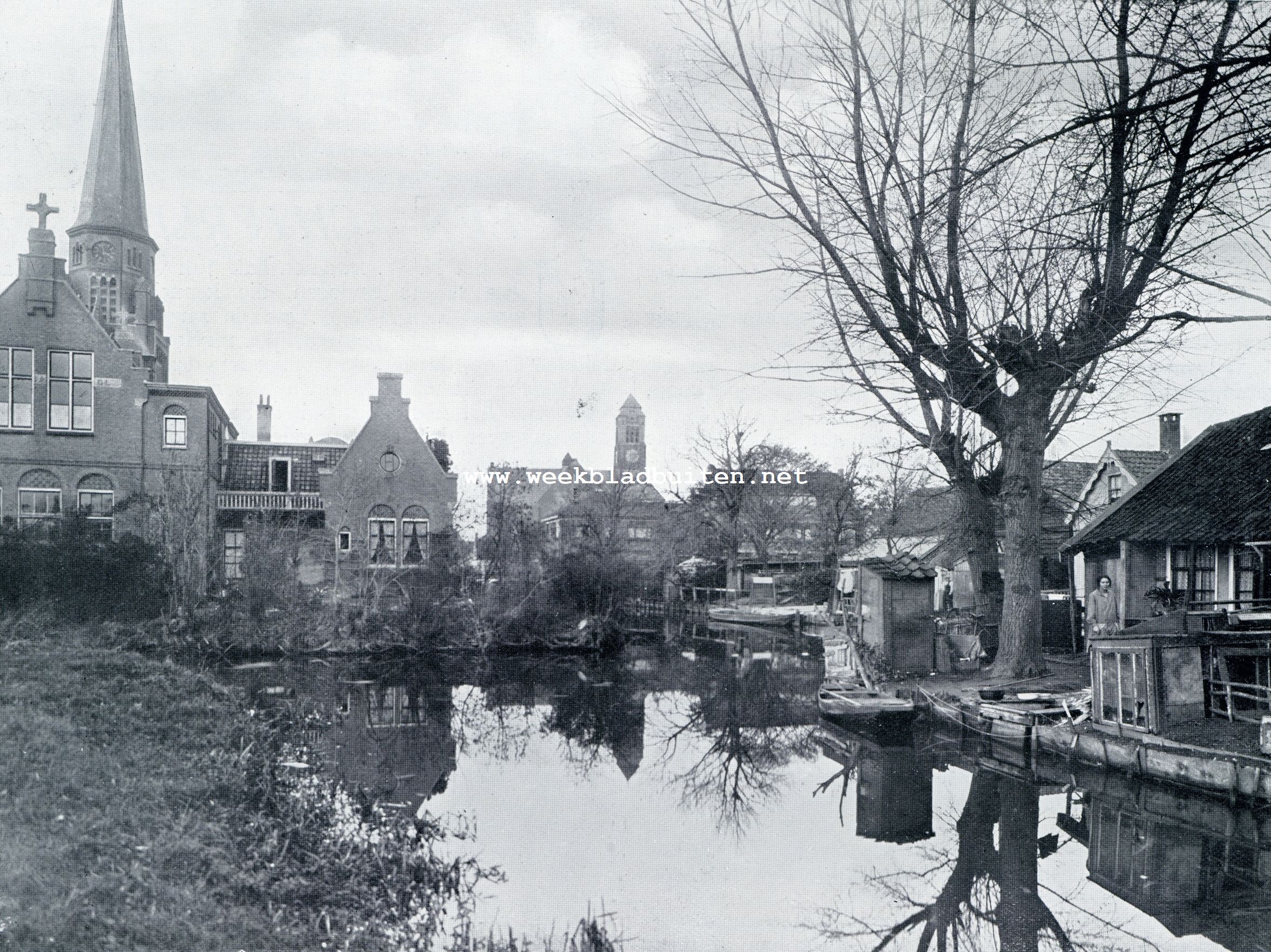 LANGS OUDEN RIJN EN HOLLANDSCHEN IJSEL. GEZICHT OP ALFEN AAN DEN RIJN BIJ DE HOFLAAN