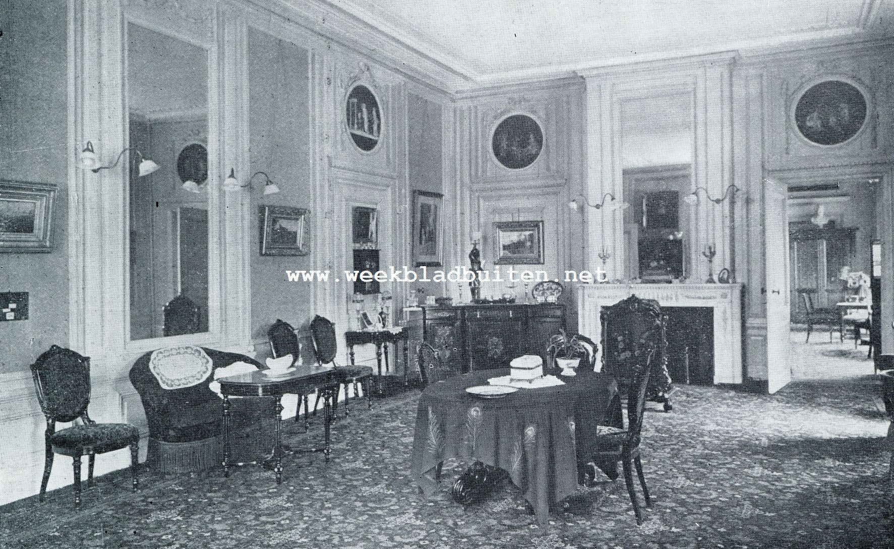 WARMOND EN OMGEVING. SALON ( 1780) IN HUIS WARMOND